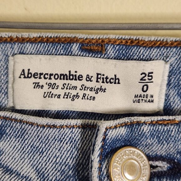 Abercrombie Curve Love The 90s Skin Straight Ultra High Rise Jeans Size 25/0 - Picture 7 of 9